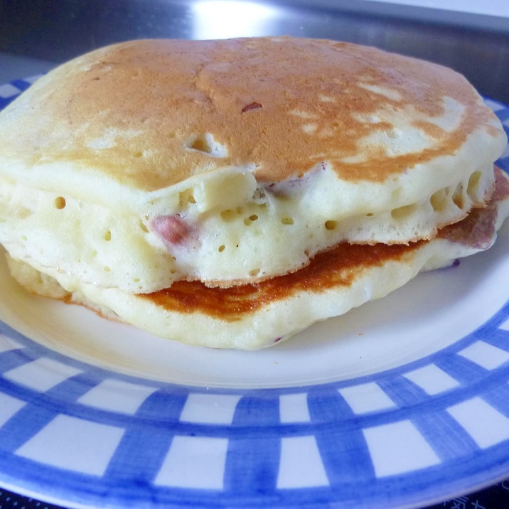 ☆ザクザク食感♪　ナッツ入りホットケーキ☆